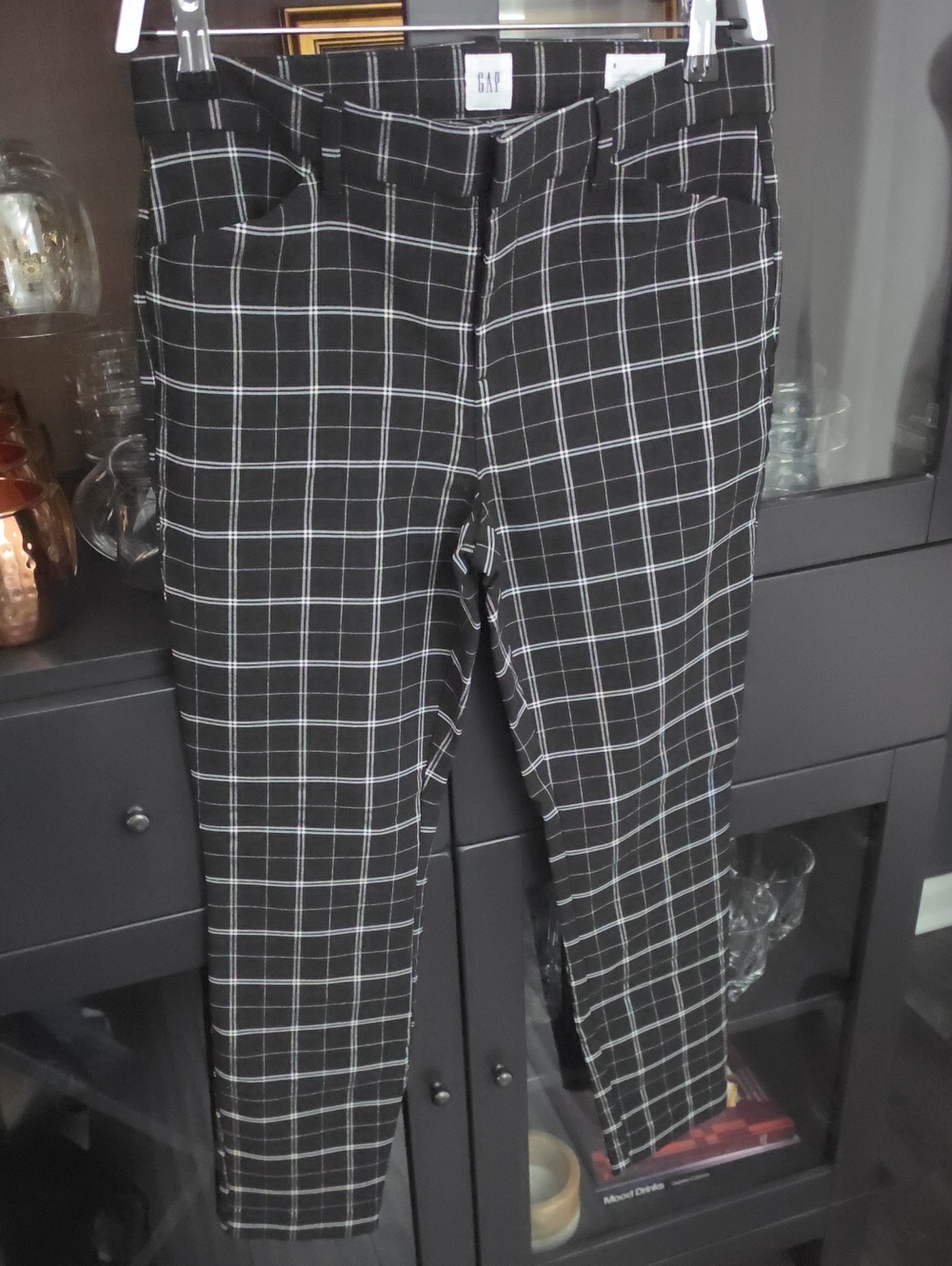 GAP Signature Skinny Ankle in Black Plaid